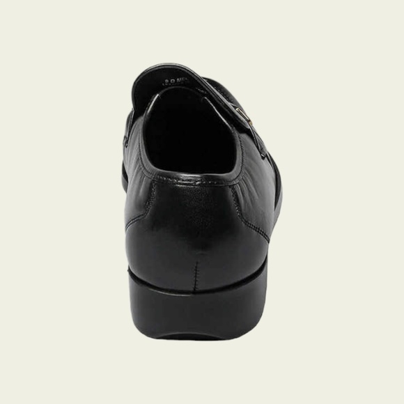 Men\'s Florsheim Riva Loafer in Black Leather. 17088 01